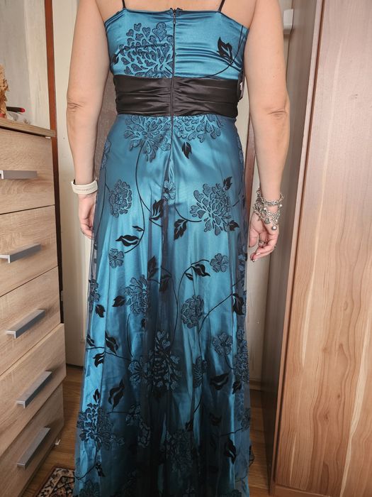 Луксозна официална рокля