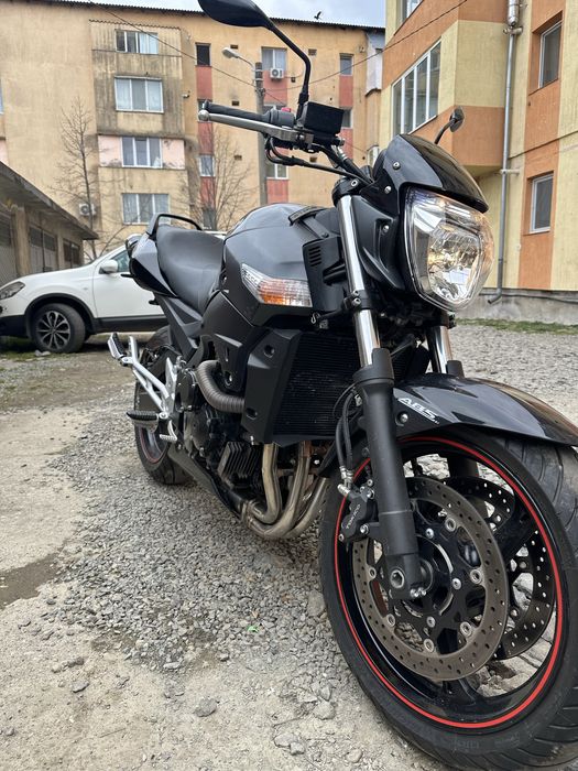 Suzuki gsr600 2008