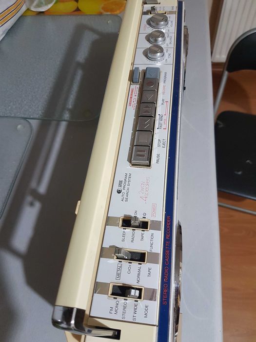 Vintage casetofon stare funcionala