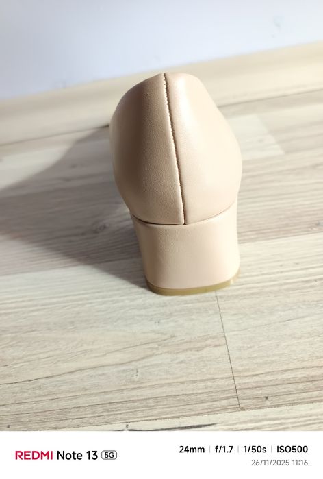 Дамски обувки Clara Barton