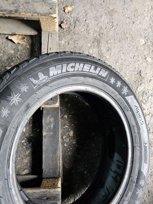 2 anvelope iarna 195 65 15 Michelin