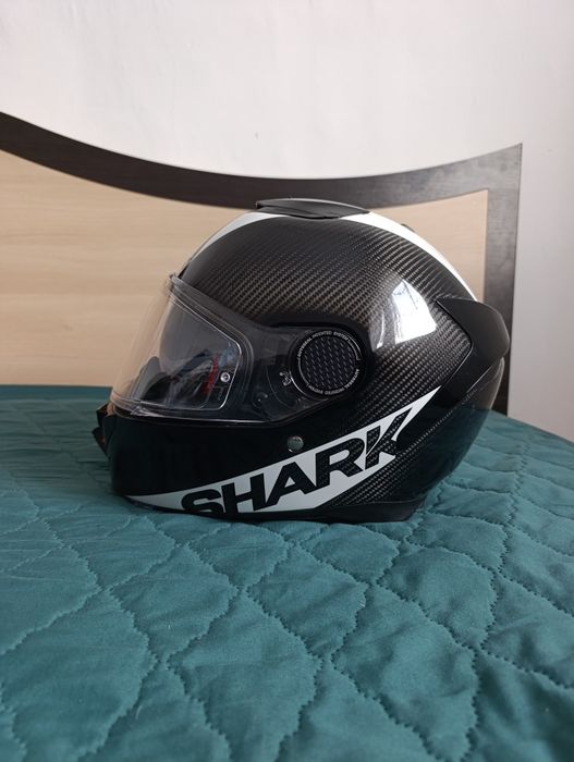 Каска Shark Spartan Carbon Skin