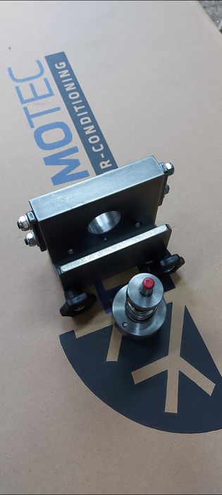 Шаблон за минификс комплект с фрезер 15мм. 
За минификс 34мм 
Има отво