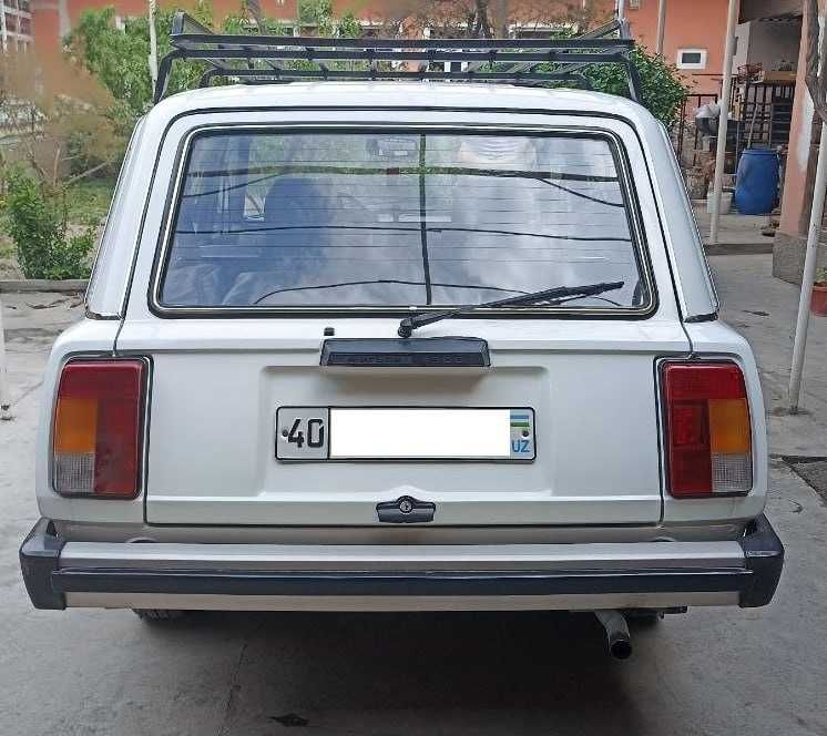 ВАЗ 2104 Нархи: 3.500$ га сотилади.