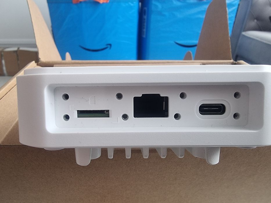 Външен 5G Рутер Askey RTL6300 CPE (IP67 Солиден)