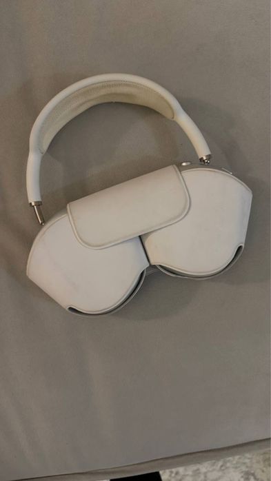 Apple AirPods Max