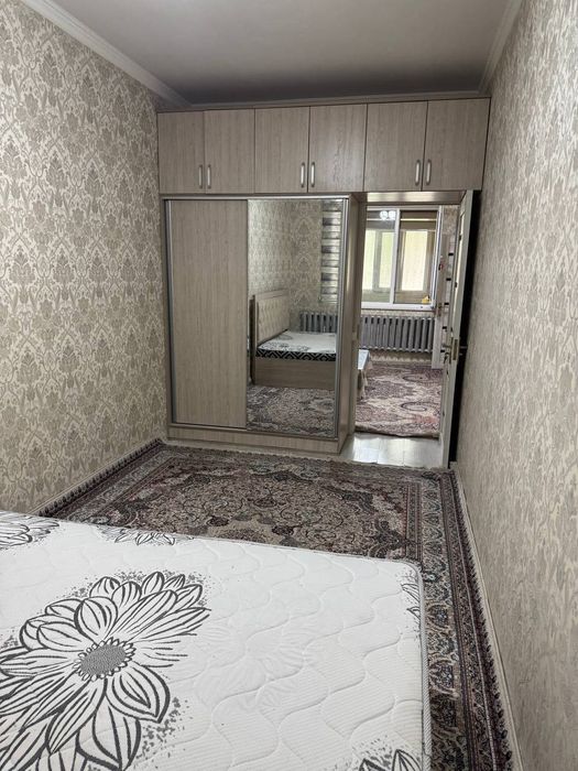 Чиланзар-3 кв 2/1/4. 48м2 Срочно Продам квартиру срочно