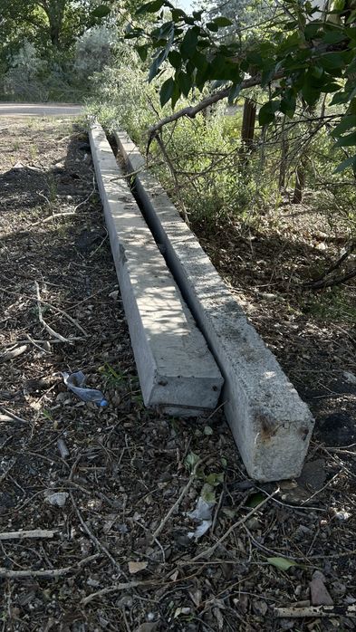 Столбы, опоры бетонные