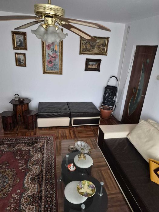 Apartament 4 camere Sebastian-Novaci