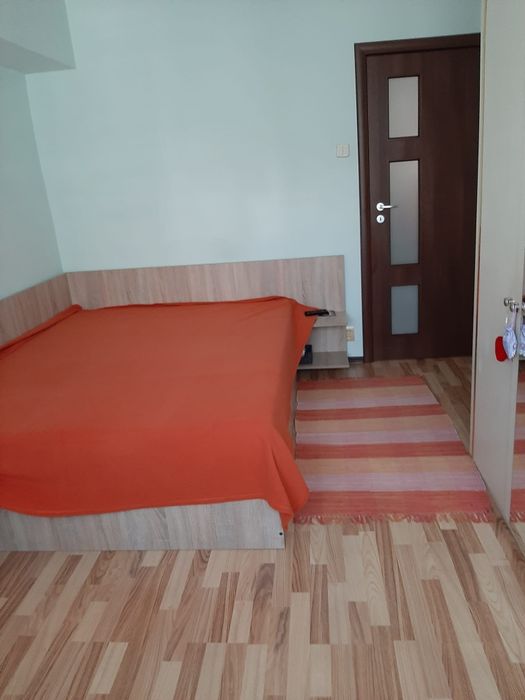 Vând apartament 3 camere Iuliu maniu,Apusului intersectie