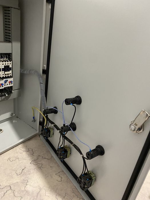 Продам электрощиты