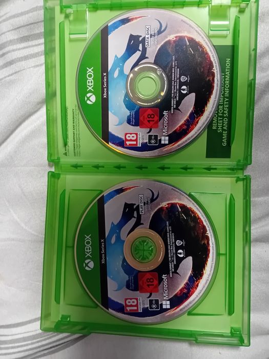 Xbox series x forte puțin utilizat