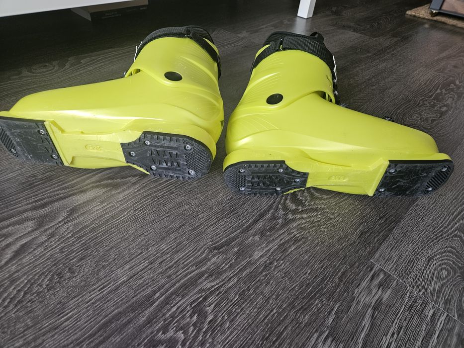 Clapari Fischer RC4 jr flex 70 marime 40 (25.5)