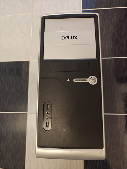 Unitate PC Calculator Delux FX-8300/GTX 960/16GB RAM/SSD 480gb