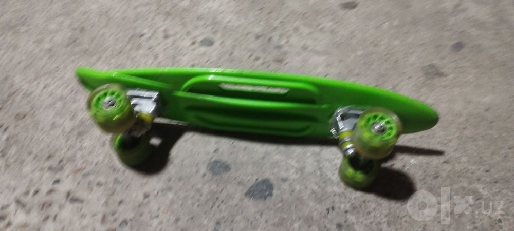 Snoubord sotiladi