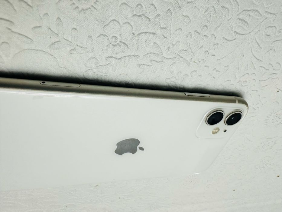 iPhone 11 128 гб