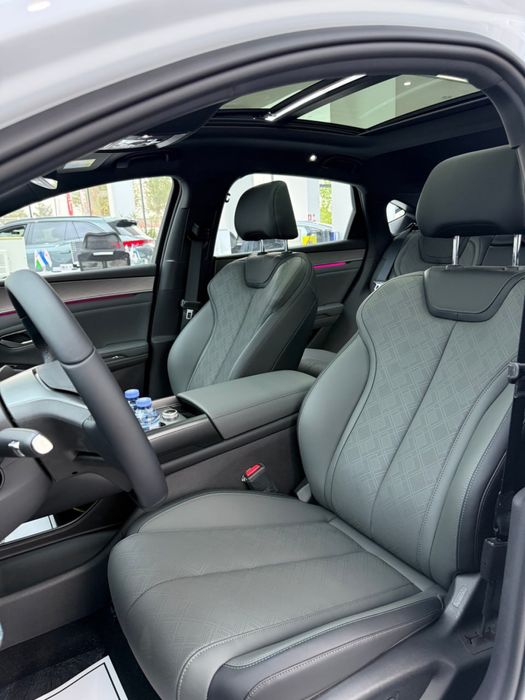 BYD SEAL 6 DM-i 120 km Flagship