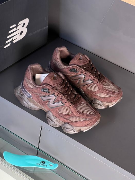New Balance 9060