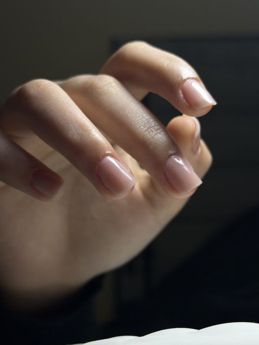 Набираю клиенскую базу на маникюр