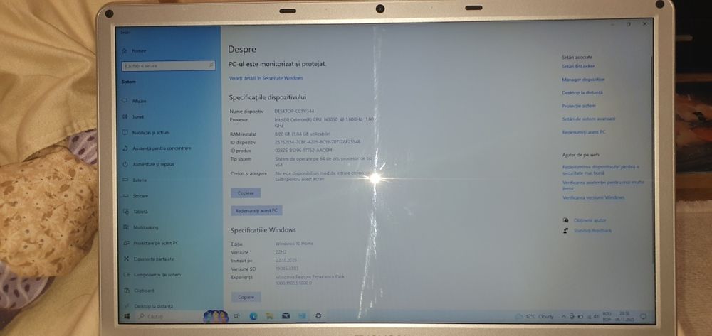 Laptop Thomson 17 inch ,8 ram,1THdd
