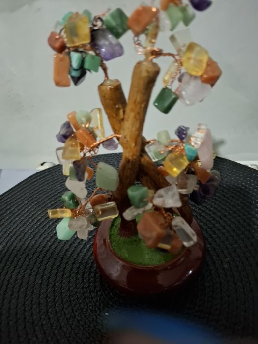 Pomișor abundenta citrin ametist jad crisocola carneol cuart alb