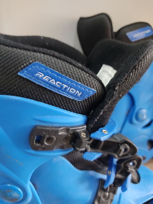 Роликовые коньки