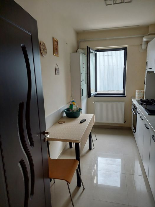 Închiriez garsoniera  în Complex Magnolia Bariera Valcii