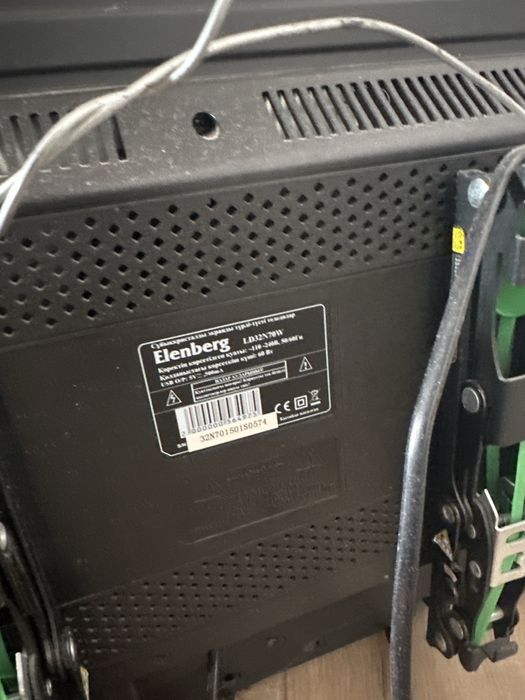 Телевизор Elenberg