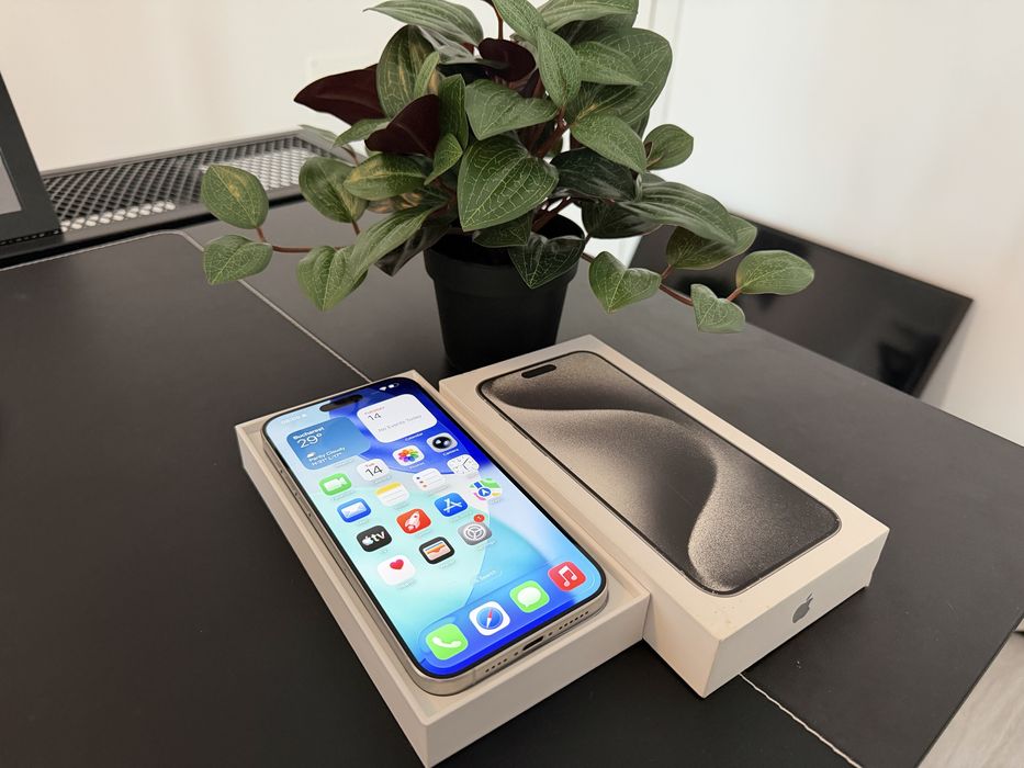 iPhone 15 Pro Max