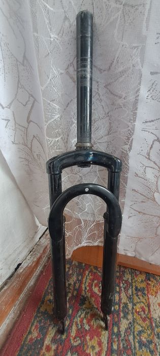 Пролам вилку для велика