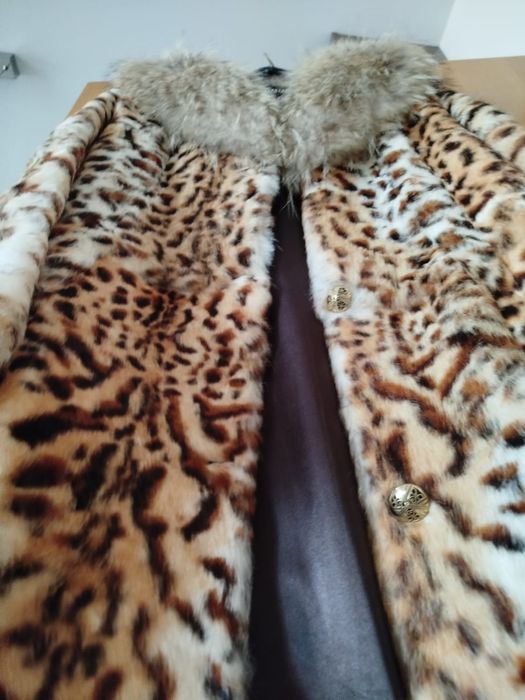 Палто дамско естествен косъм