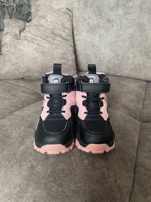 Зимние ботинки для девочки