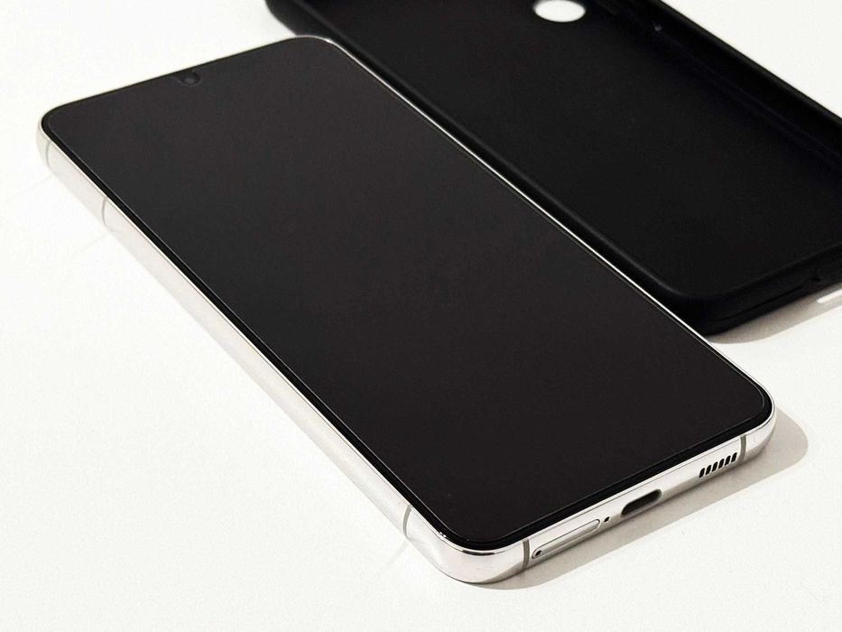 Бартер! Като НОВ! Galaxy S22 Plus Phantom White (Бял)