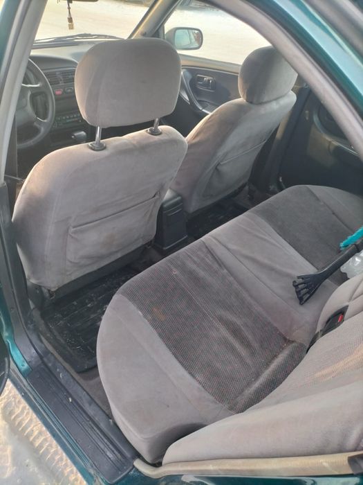 Нисан премьера 1995 год