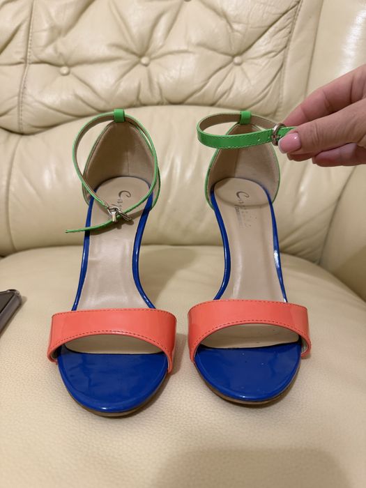 Босоножки, туфли летние