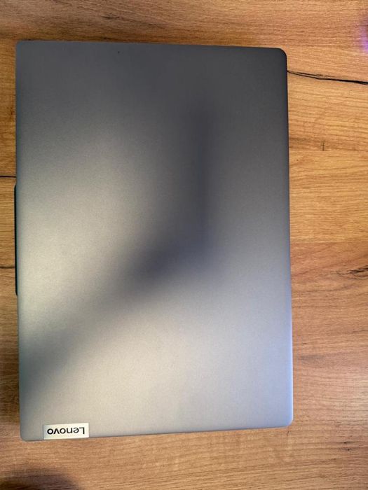 Laptop Lenovo IdeaPad Pro 5 16IRH8 cu procesor Intel(R) Core(TM) -A-