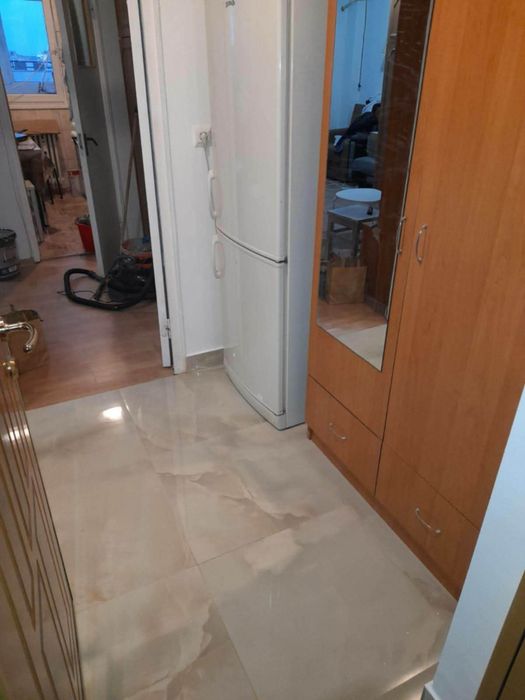 Inchiriez garsoniera Baba Novac