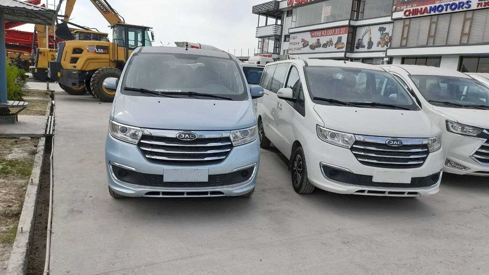 Aksiyda Yangicha  JAC M3 PLUS manitor gaz+benzin miniven