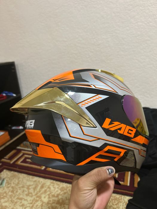 Moto shlem holati yangi