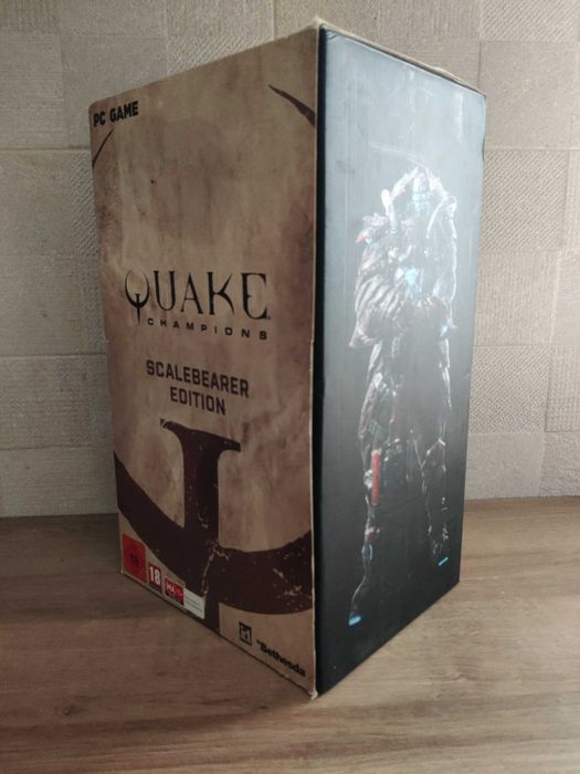 Quake Champions Scalebearer Edition фигура, като нова