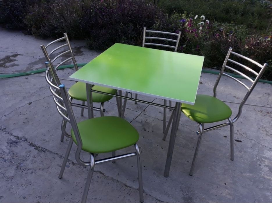 Stol stul sotiladi donasi 170 000