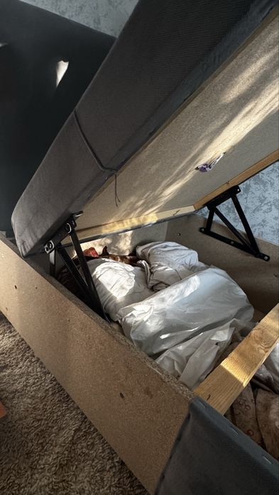 Диван-малютка, кровать детская