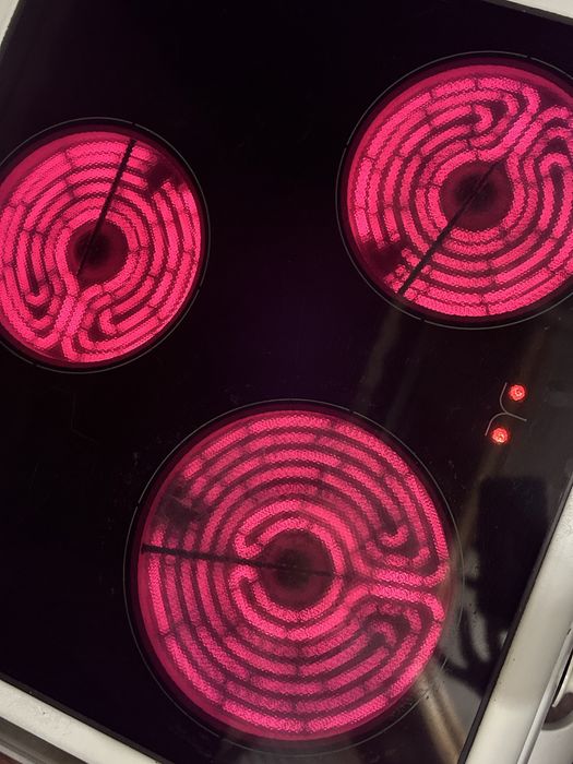 Индукционная плита