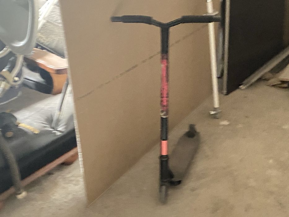 Продам самокат с гарантией