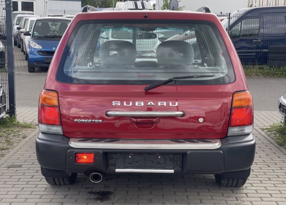 Subaru Forester 2.0 125кс на части