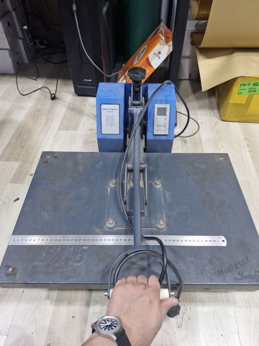 Termo press aparat