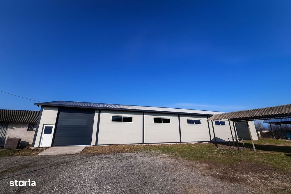 DE VÂNZARE – Proprietate industrială complet utilată