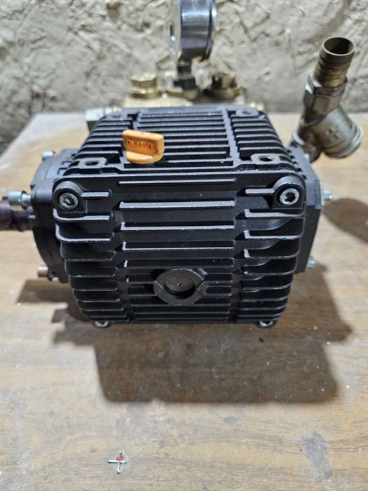 Карчер помпа сам мойка