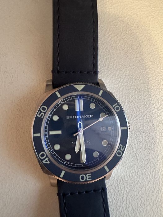 Продам часы наручные мужские