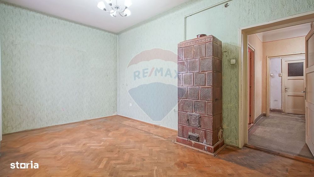 Apartament cu potențial investițional pe Dealul Cetății – Brasov